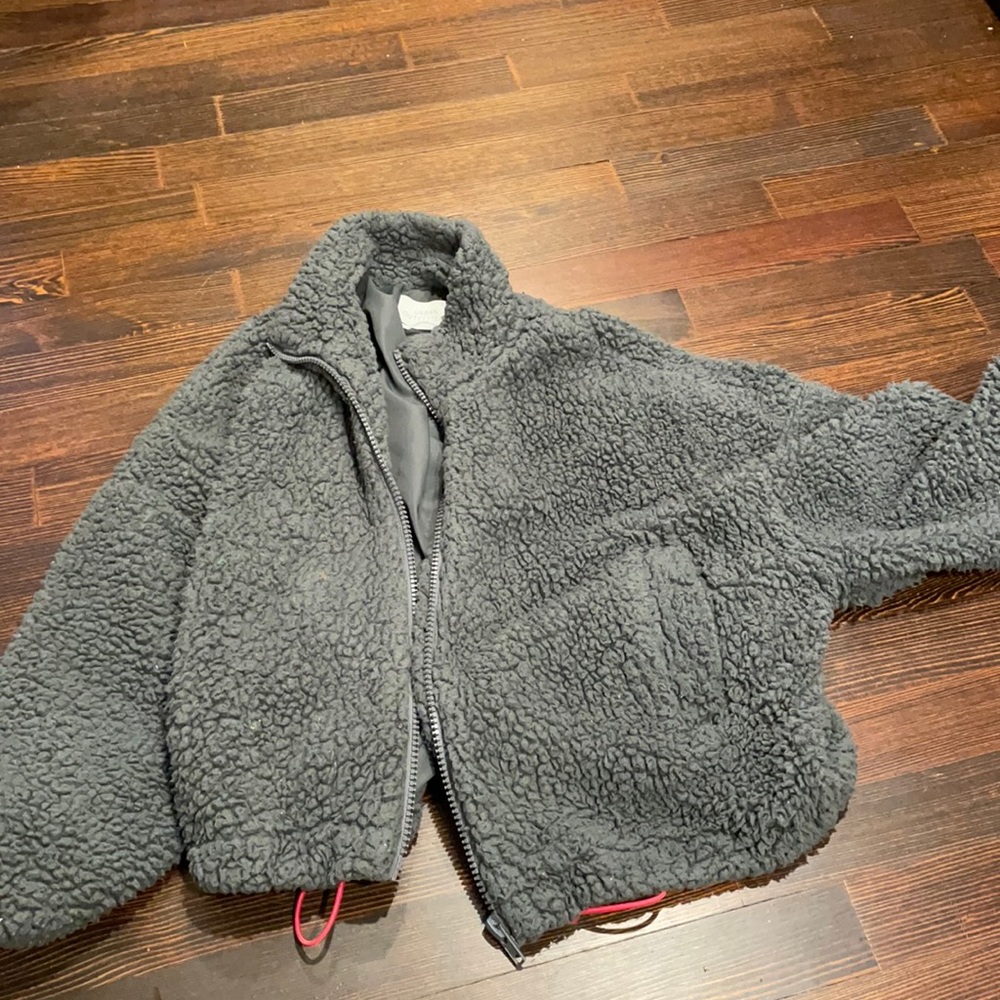 Urban Outfitter Gray fleece